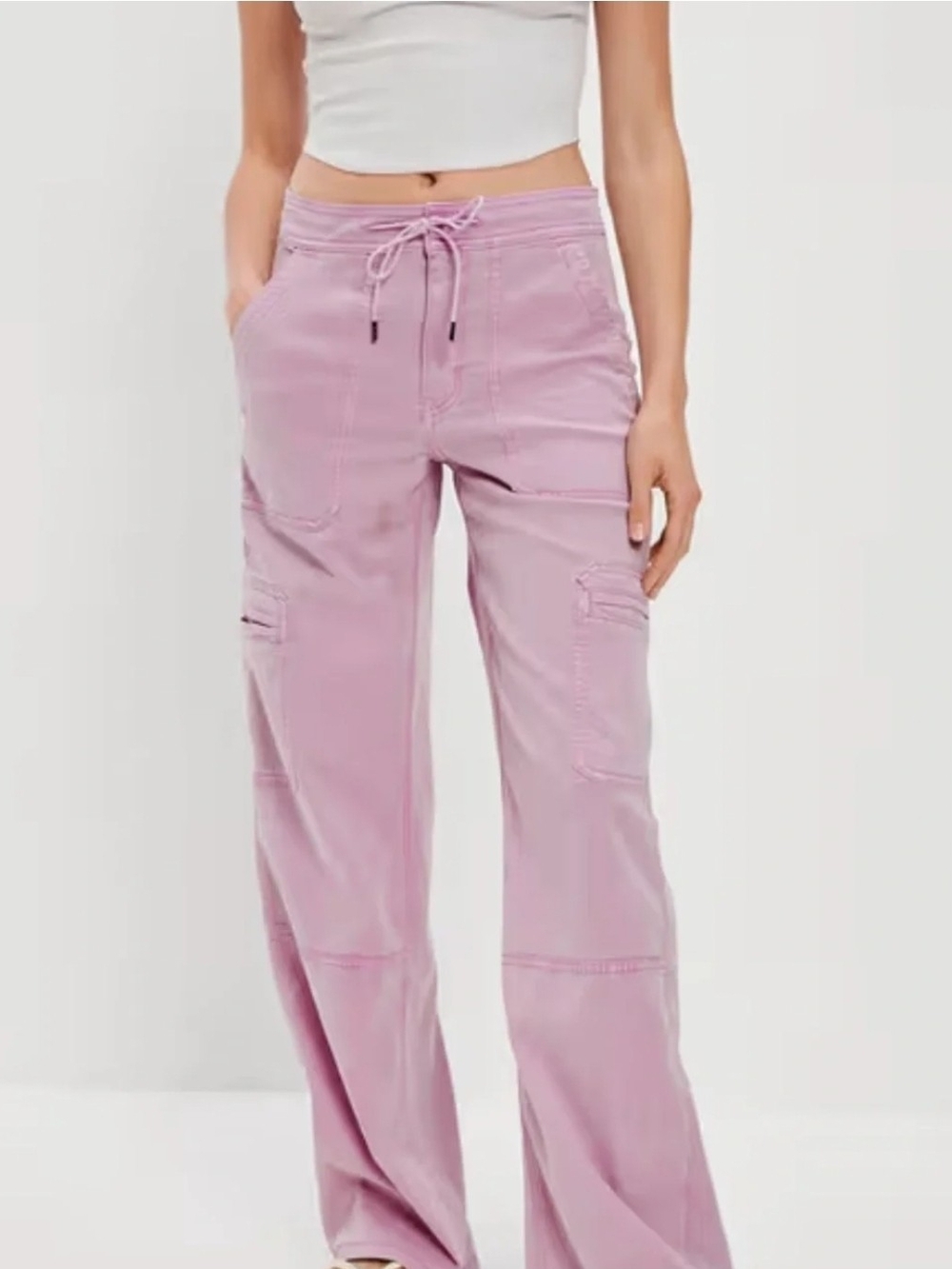 AE Low Rise Stretchy Cargo Pants Pink Lilac Size 2 Regular
